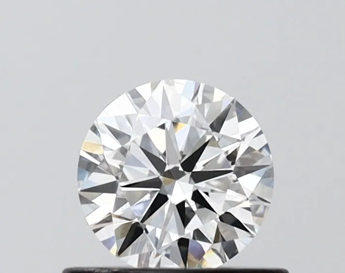 0.50ct Round Lab Grown Diamond (Colour E, Clarity VS2, Cut EX, IGI Certified)